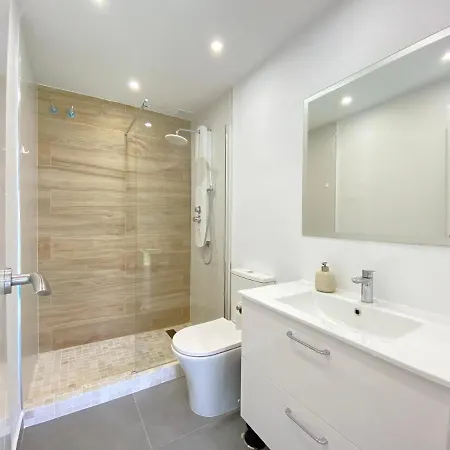 Townhouse W/sea View & Garden Holiday home *