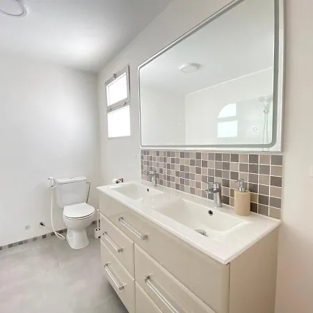 Prázdninový dům Townhouse W/sea View & Garden Estepona