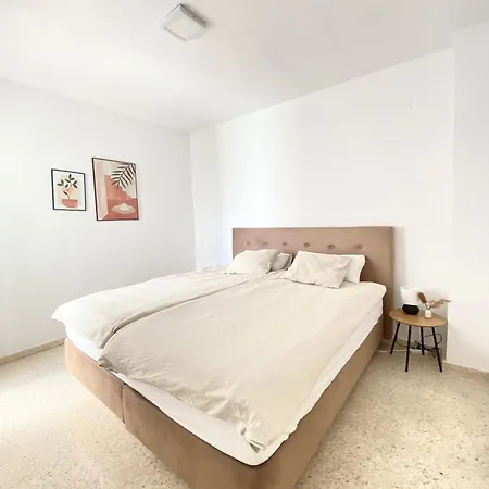 Holiday home Townhouse W/sea View & Garden Estepona